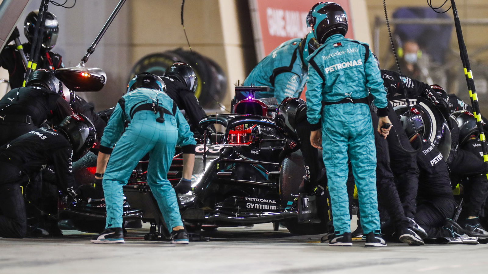 Tim Mercedes F1 sedang diselidiki karena 'colossal pit stop f *** up'