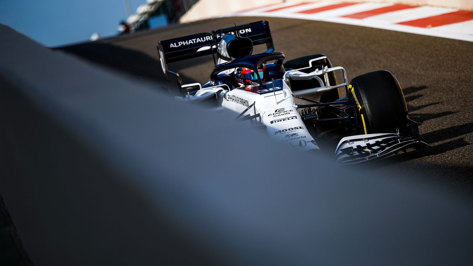 Who is taking part in the 2020 Abu Dhabi F1 young drivers’ test?