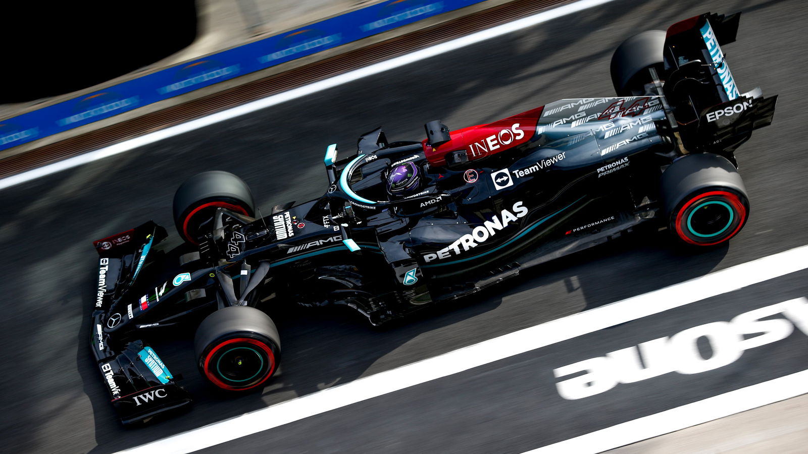 Red Bull convinced Mercedes was forced into Hamilton’s F1 engine change