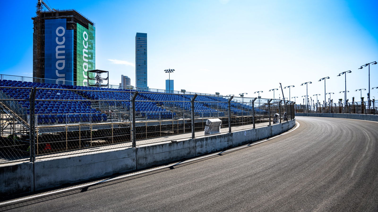 Jelang F1 GP Arab Saudi, Sirkuit Jeddah Hampir Rampung
