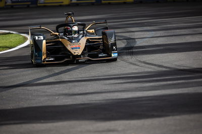 Wehrlein Pimpin Porsche 1-2 pada E-Prix Mexico City 2022