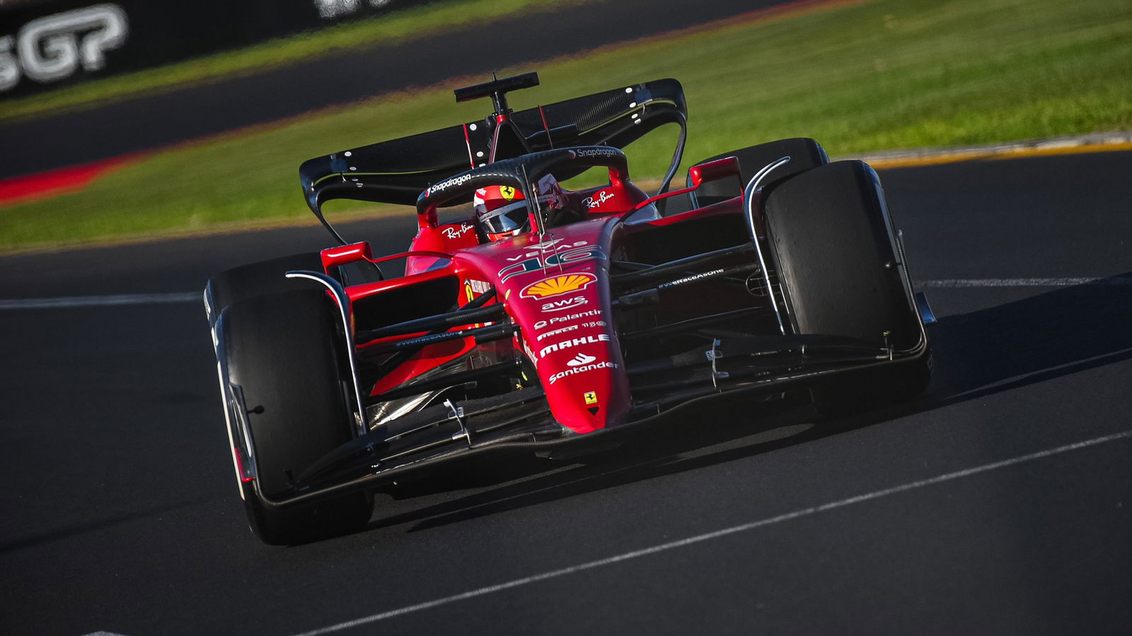 F1 GP Australia: Leclerc Mendominasi, Verstappen Gagal Finis Lagi