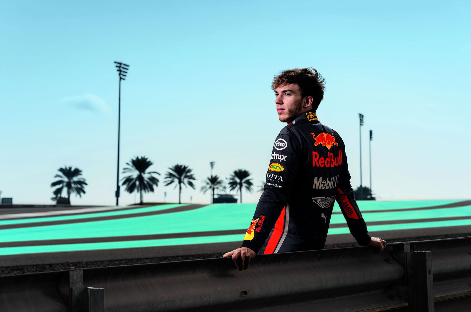 F1 Gossip: Verstappen reveals 2019 helmet design