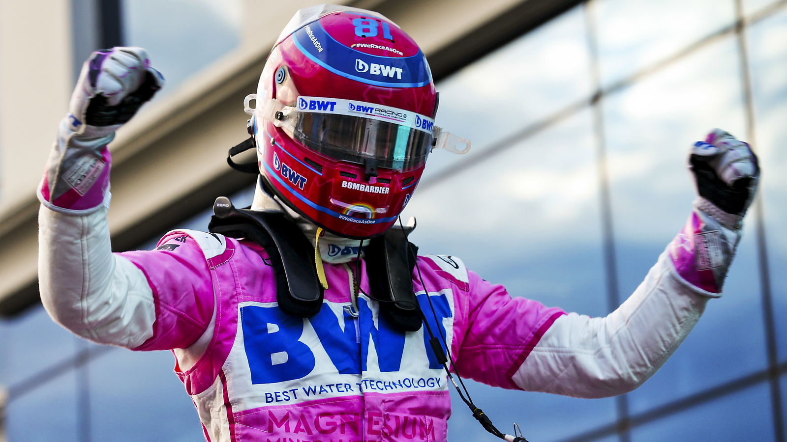 Bagaimana panggilan yang sempurna menghasilkan Stroll sebagai tiang F1 pertama yang penebusan