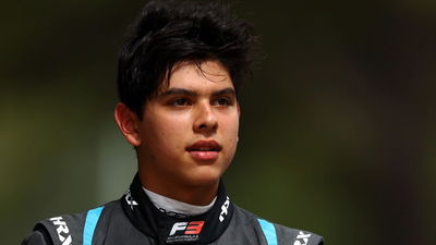 Villagomez remains in F3 with Van Amersfoort Racing for 2022