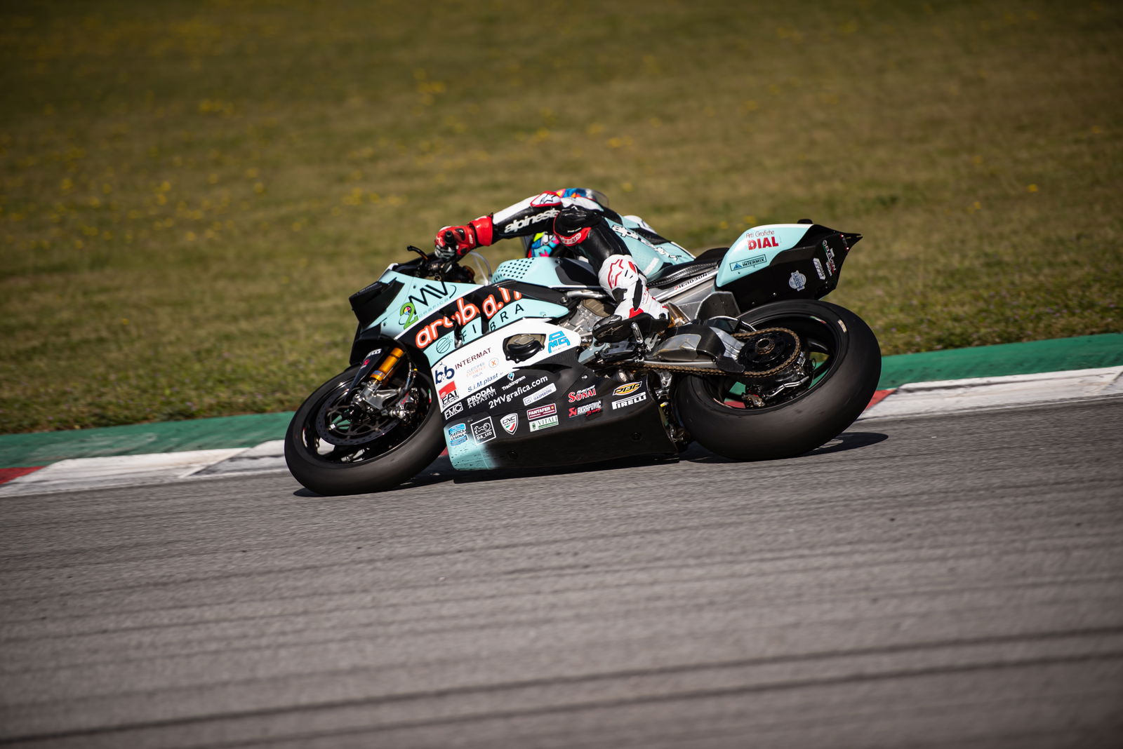 Ducati and Yamaha headline two-day WorldSBK Aragon test