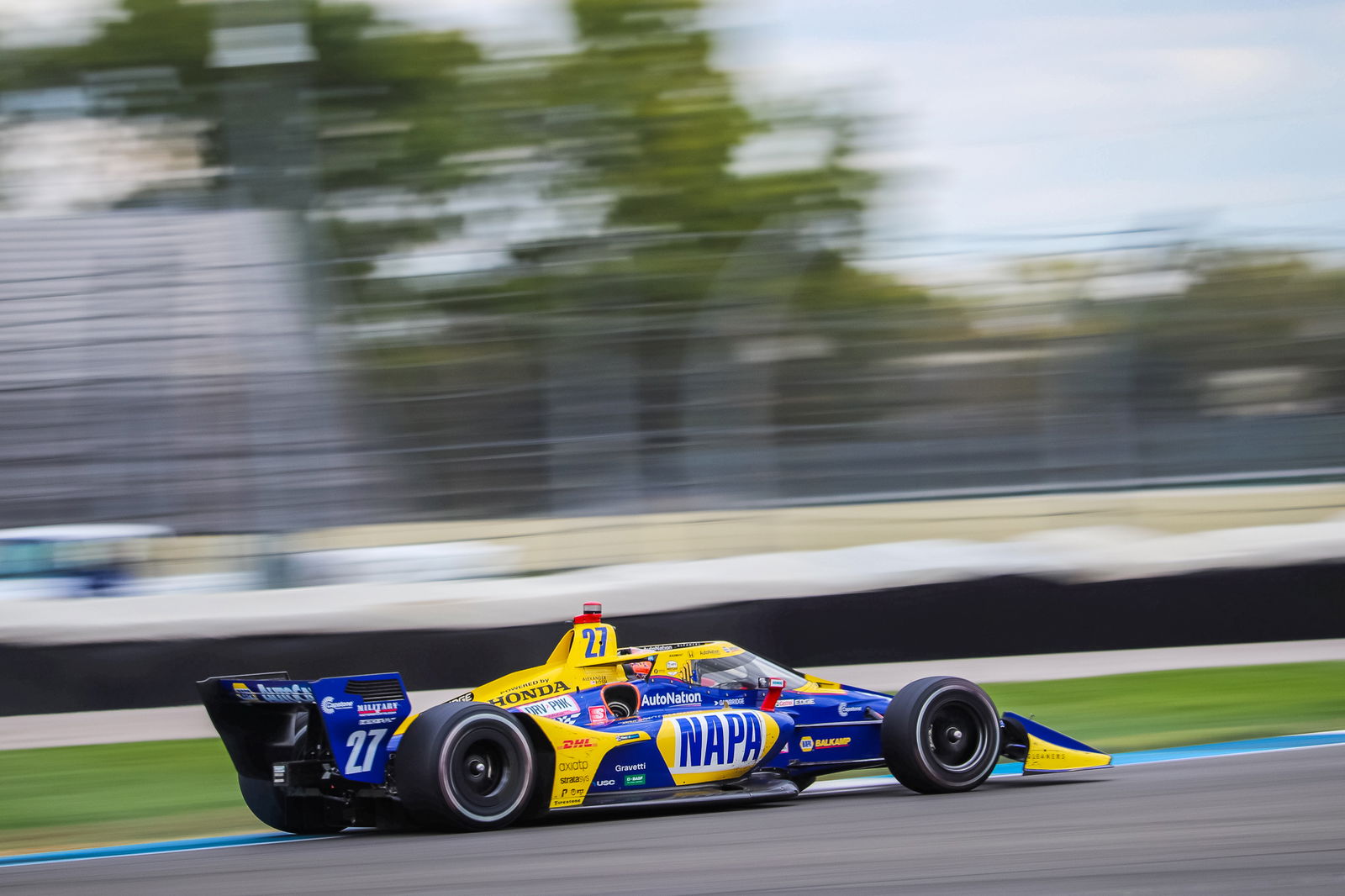 IndyCar: O'Ward Membuka Bulan Mei dengan Kemenangan Barber