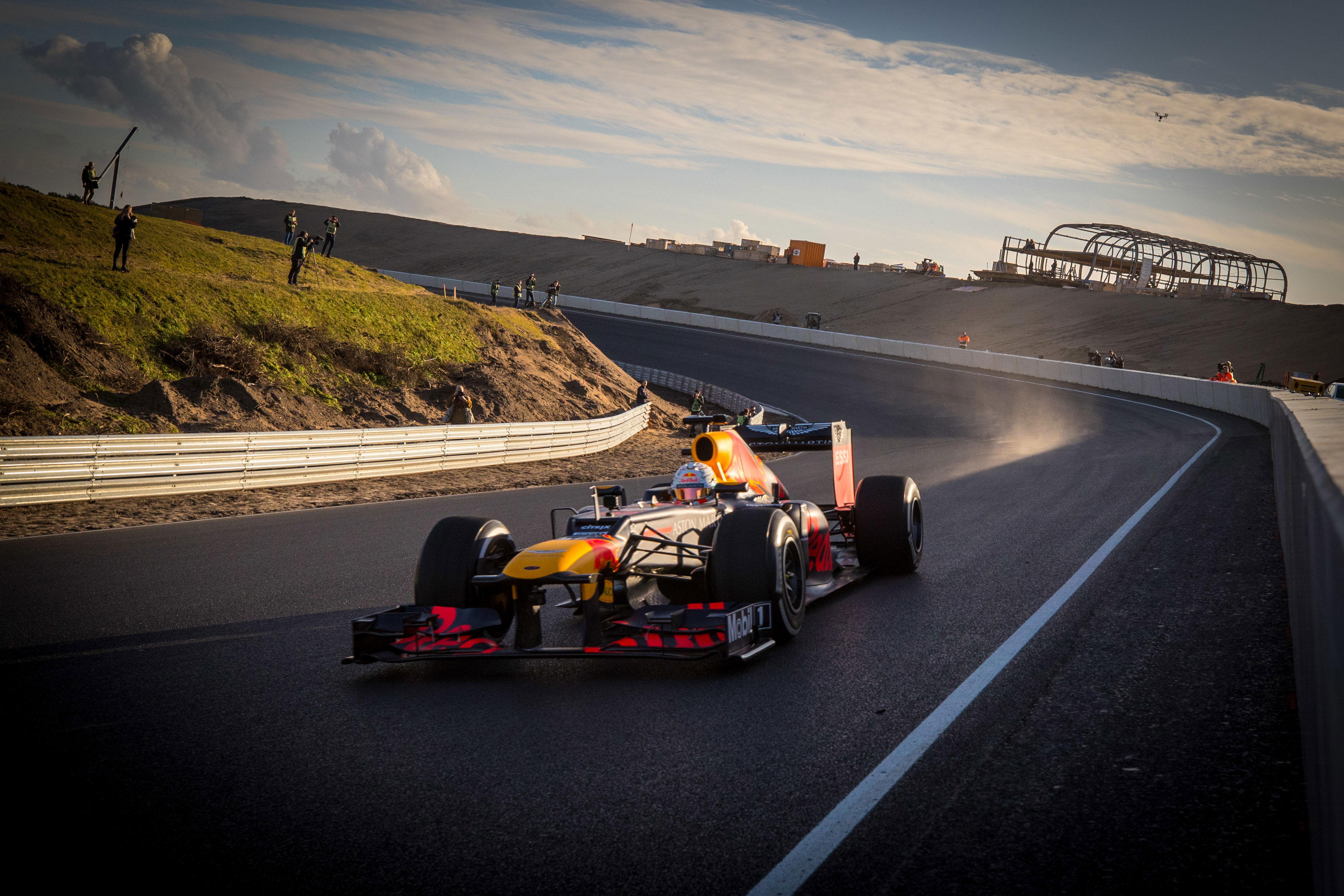 F1 Larang Penggunaan DRS di Tikungan Terakhir Zandvoort