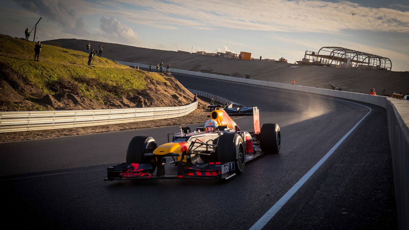 F1 Larang Penggunaan DRS di Tikungan Terakhir Zandvoort