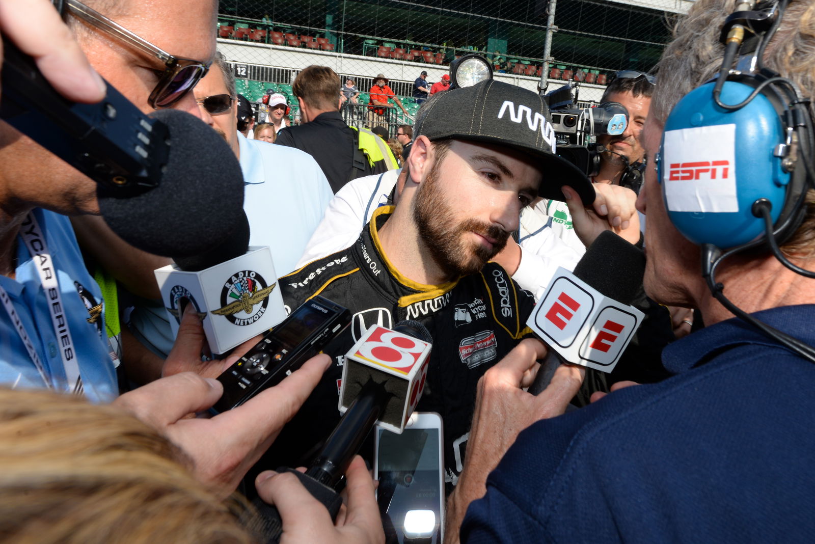 Carpenter charges to Indianapolis 500 pole