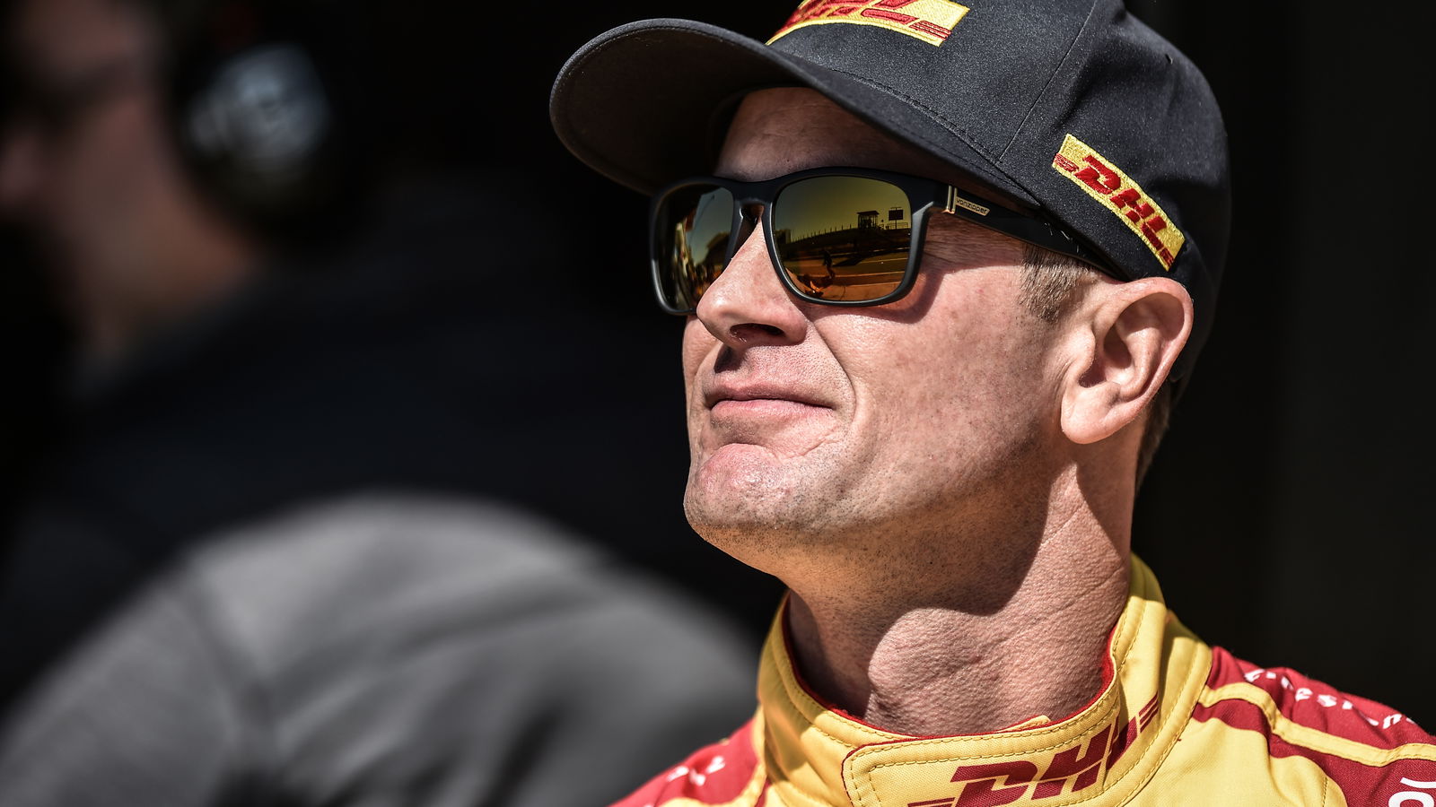 Ryan Hunter-Reay quickest in second practice