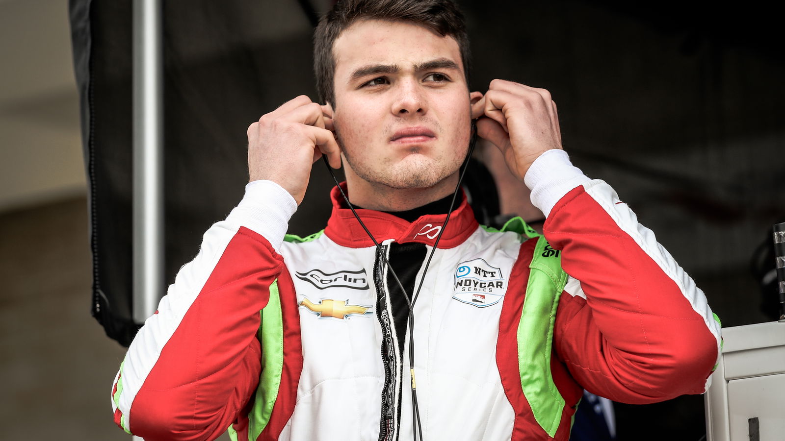 Patricio O'Ward hangs on for eighth in debut race for Carlin Racing