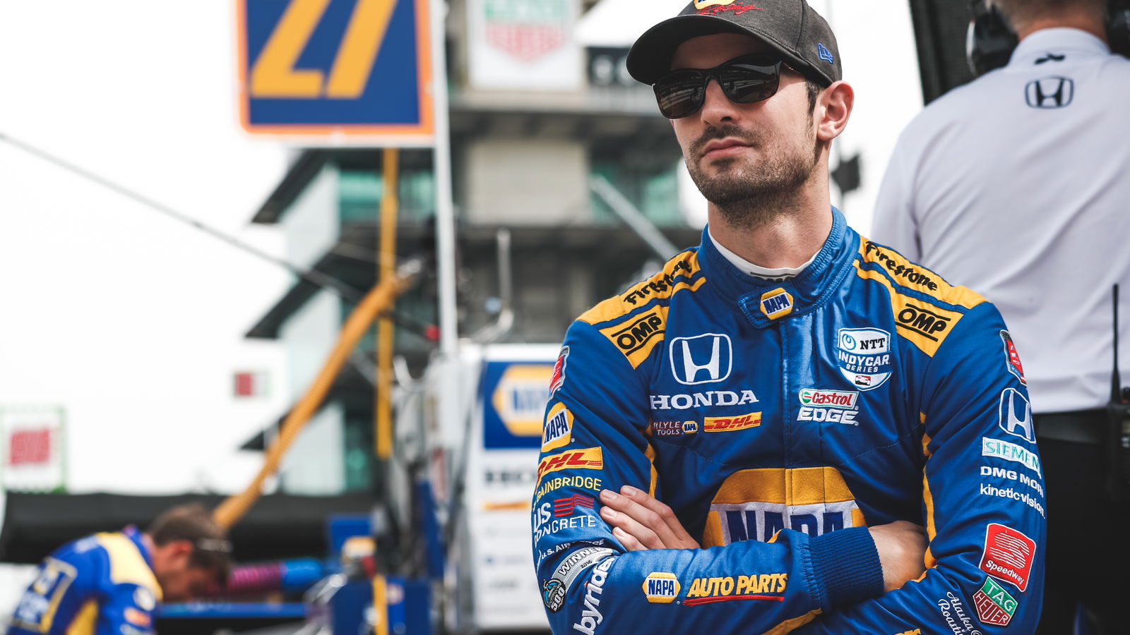 Alexander Rossi overcomes dramatic Indy 500 to finish second