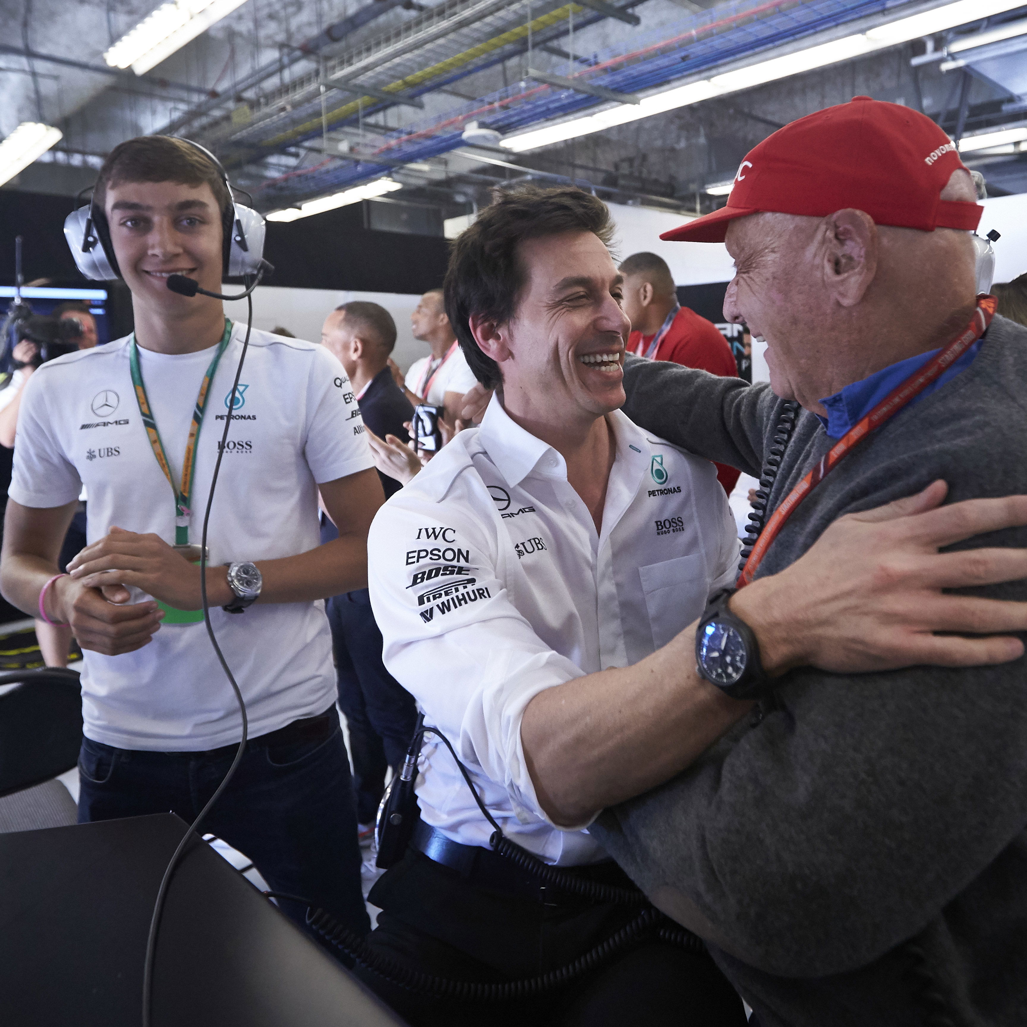 F1 confirms minute's silence, red cap tribute to Lauda