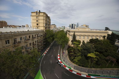 Kubica: Nearly impossible for Williams to profit from crazy Baku race