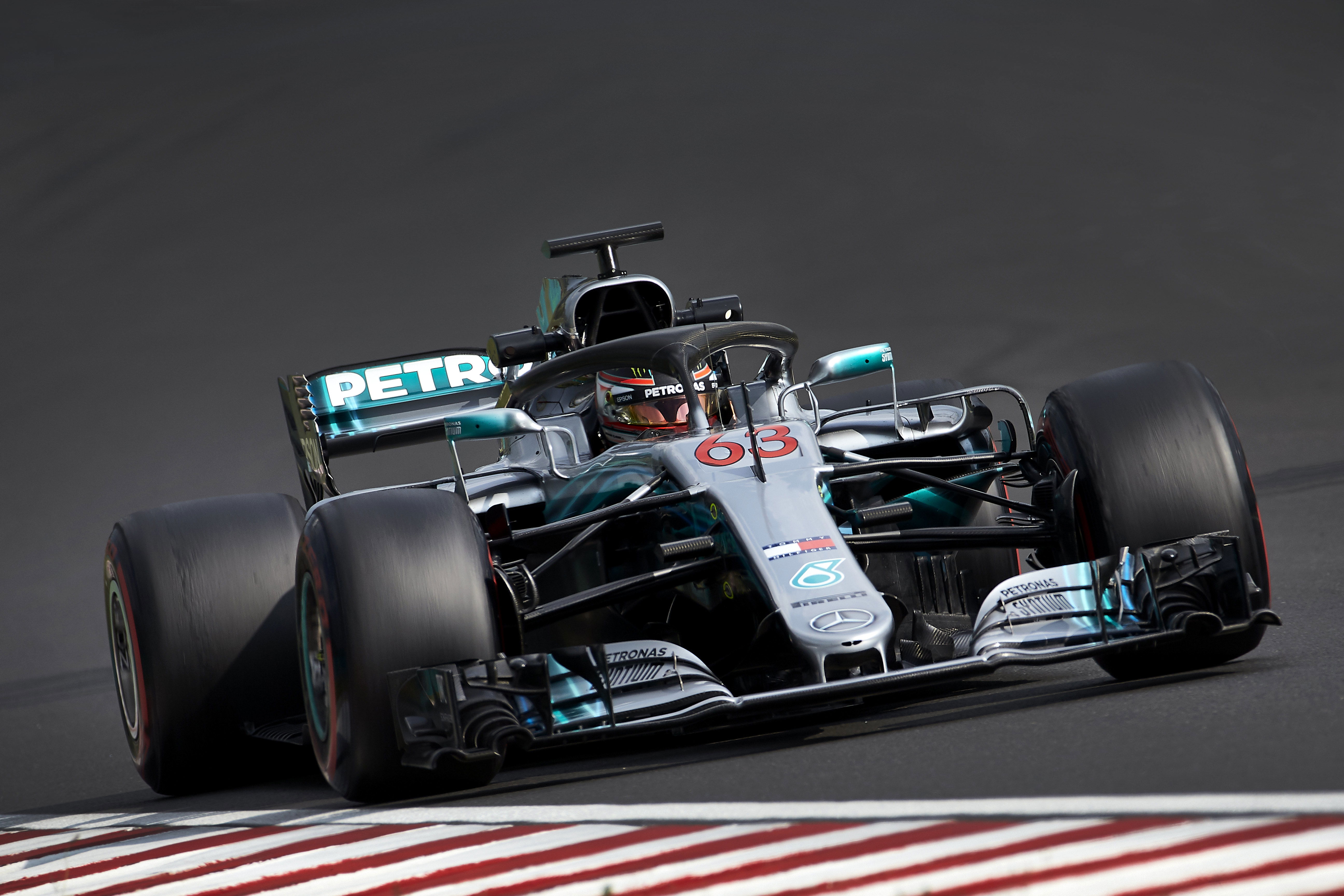 Mercedes now more competitive in hot F1 races 