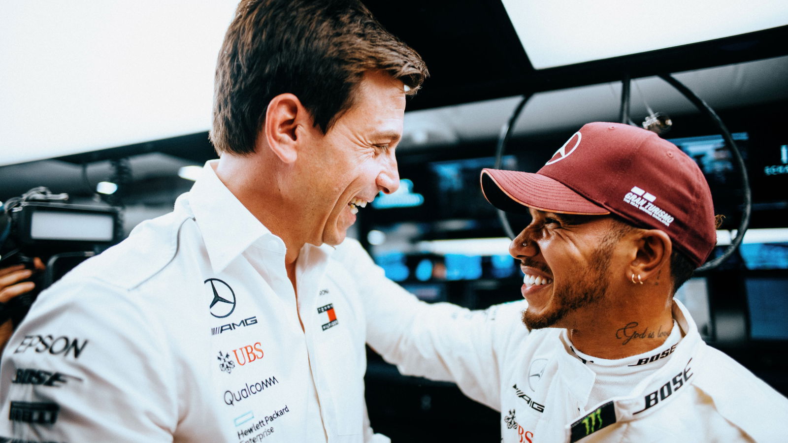 Wolff: 'Komplikasi' untuk Hamilton menghilang di Mercedes