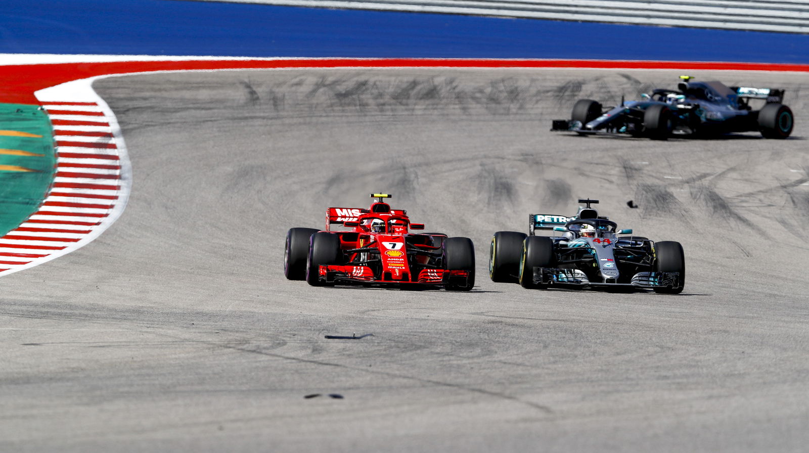 Verstappen ‘destroyed shoe’ in ‘unexpected’ charge to P2