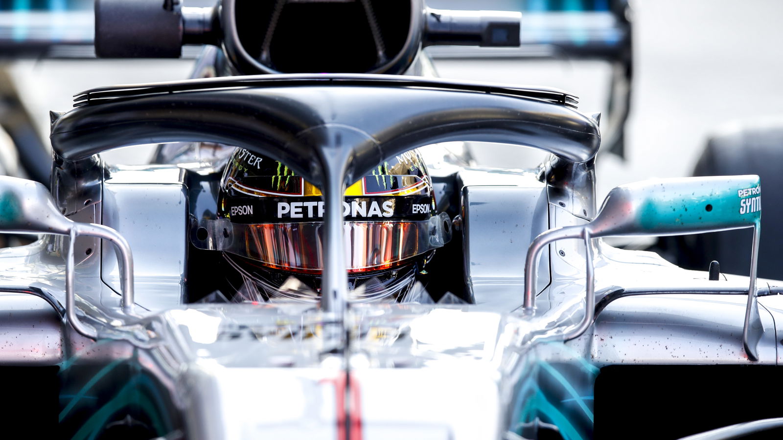 Hamilton ‘does not like #1 at all’ despite Abu Dhabi FP1 run