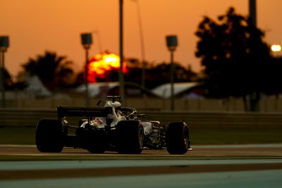 F1 Paddock Notebook - GP Abu Dhabi Sabtu