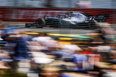 Mercedes mengungkapkan kerusakan lantai melukai kecepatan Hamilton