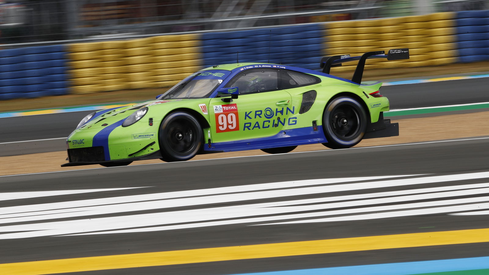 Dempsey-Proton Racing to build up spare car after Krohn crash