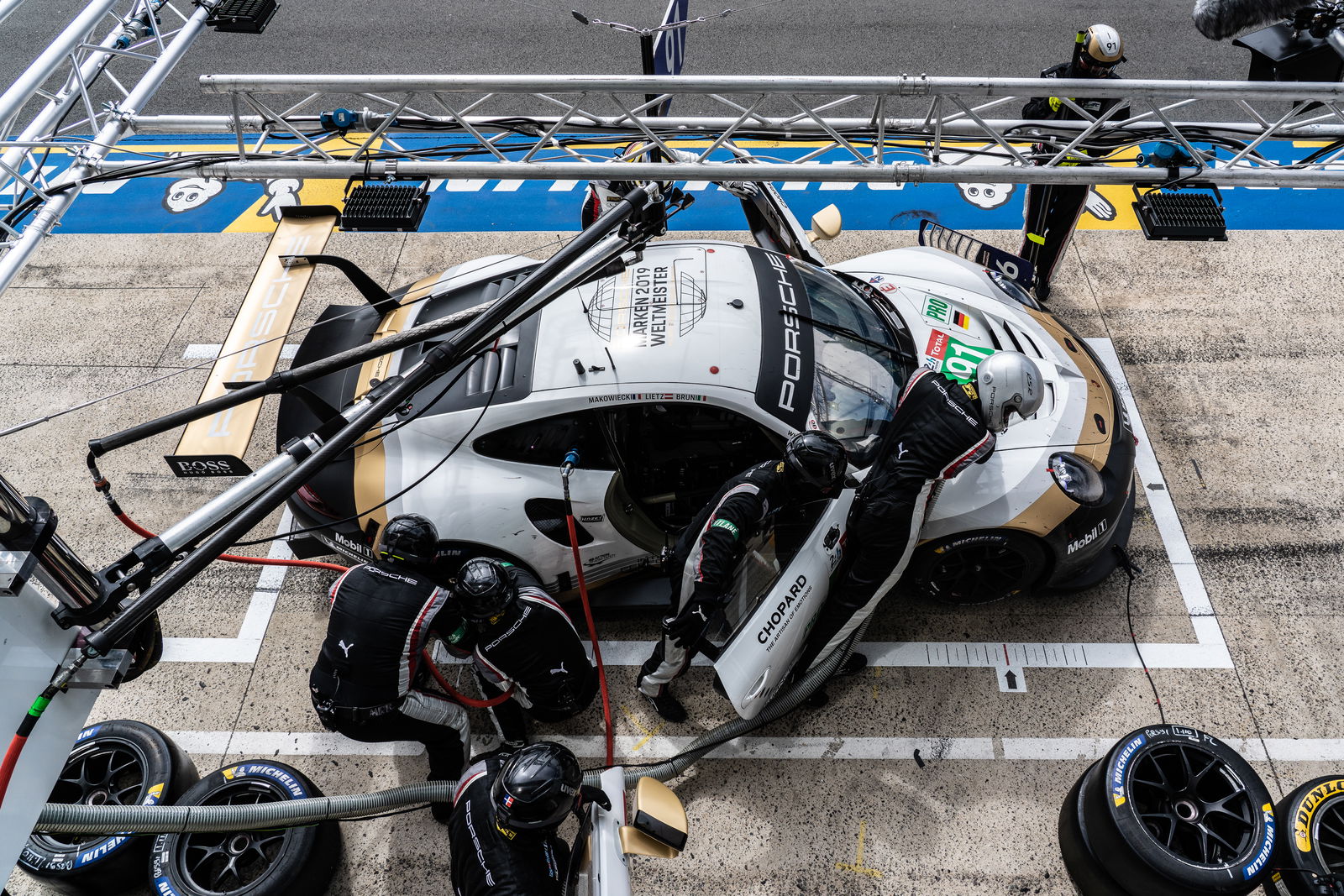 24 Hours of Le Mans - Hour 19 Results