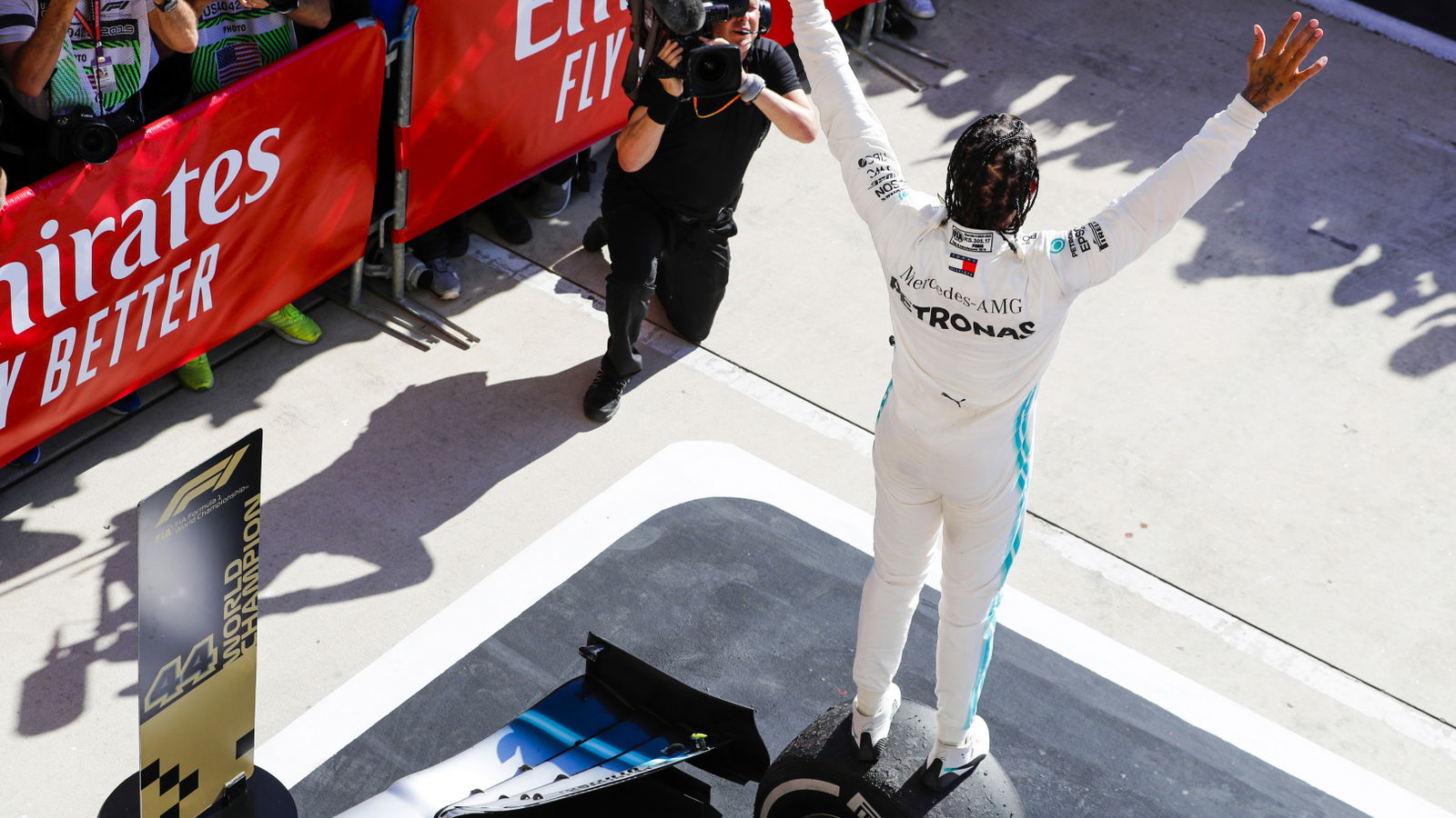 What makes Lewis Hamilton different to his rivals?