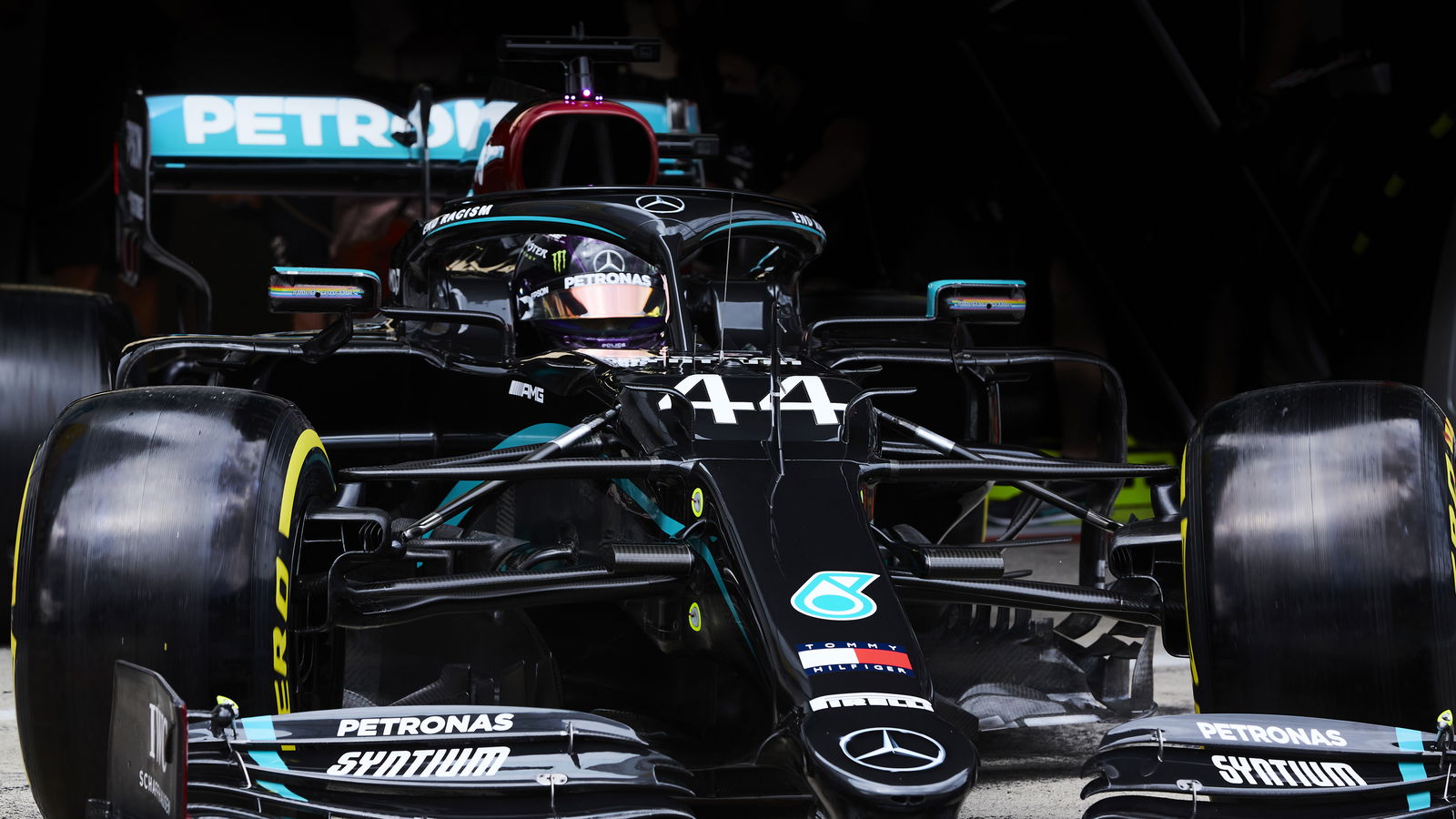 Mengapa Red Bull menantang DAS Mercedes F1 - dan mengapa kalah
