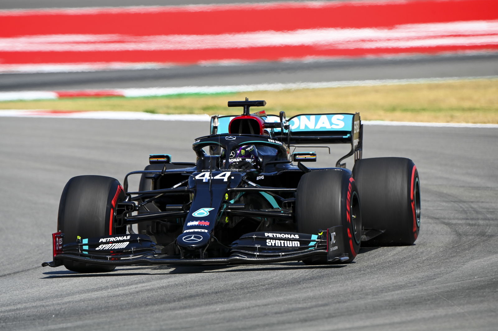 McLaren 'kehabisan hal untuk dicoba' untuk memperbaiki masalah pendinginan F1 - Sainz