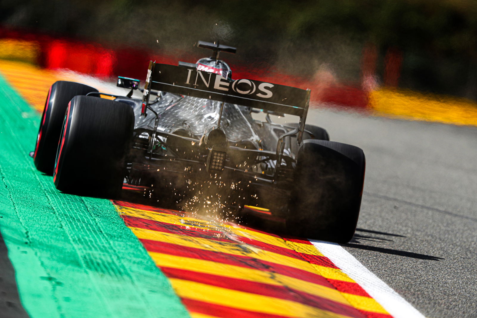 Sainz out of F1 Belgian GP with exhaust failure