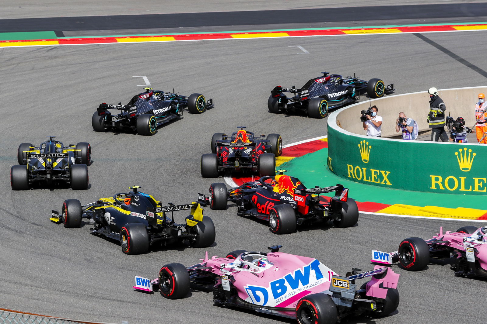 Why red flag was not thrown for F1 Belgian GP crash