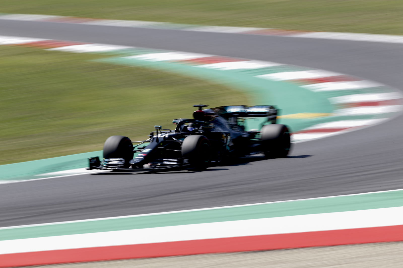 Bottas akan 'berjuang' dengan kekalahan F1 terbaru dari Hamilton yang 