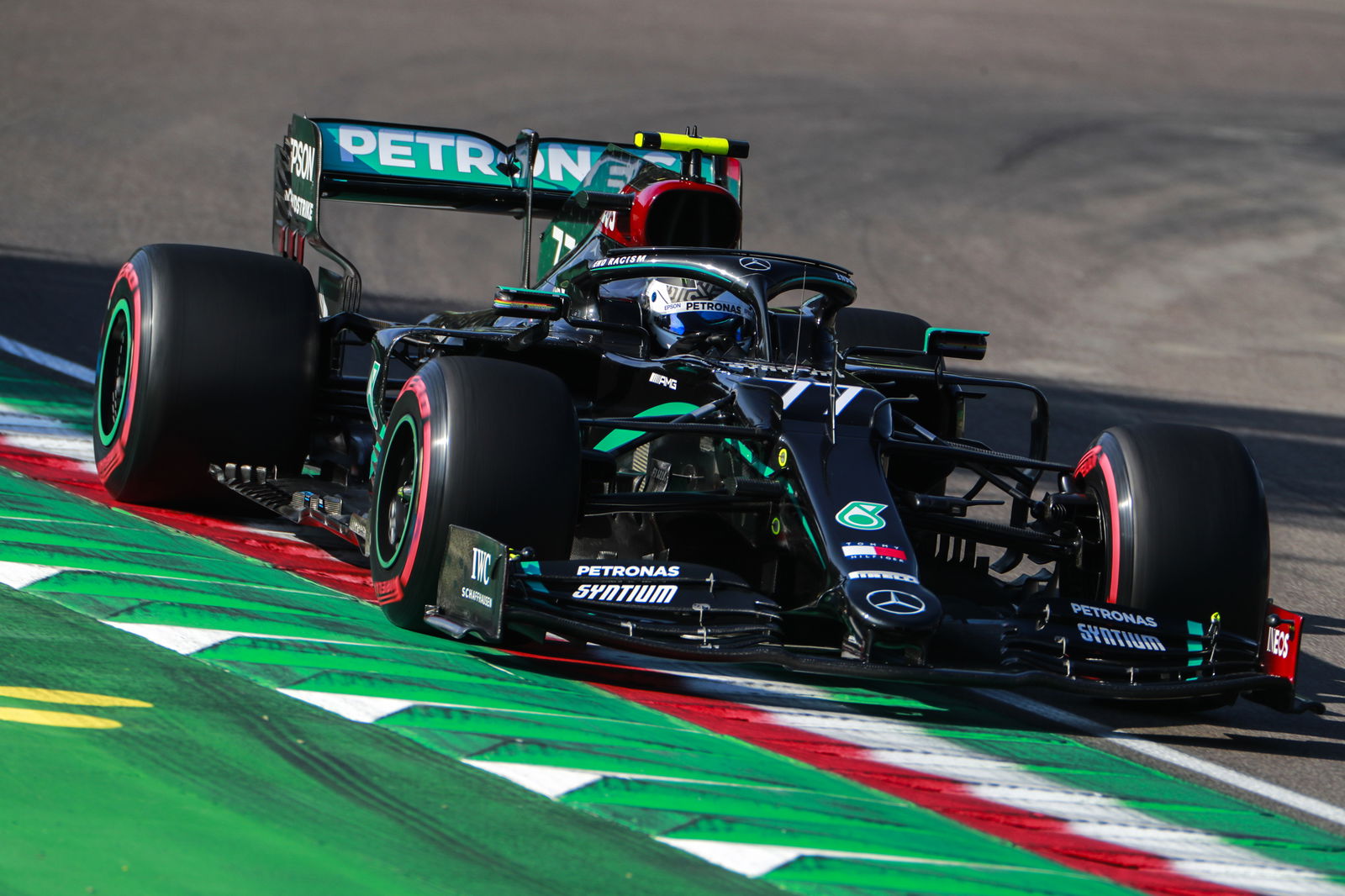 Bottas “had the shakes” after beating Hamilton to Imola F1 pole