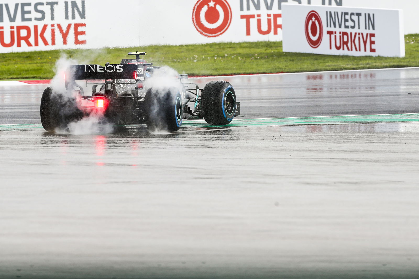 Lewis Hamilton excited by ‘potential future F1 champion’ George Russell