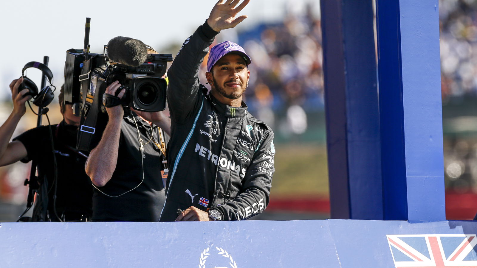 Lewis Hamilton Nilai Sprint Qualifying Cocok untuk Akhir Pekan 2 Hari