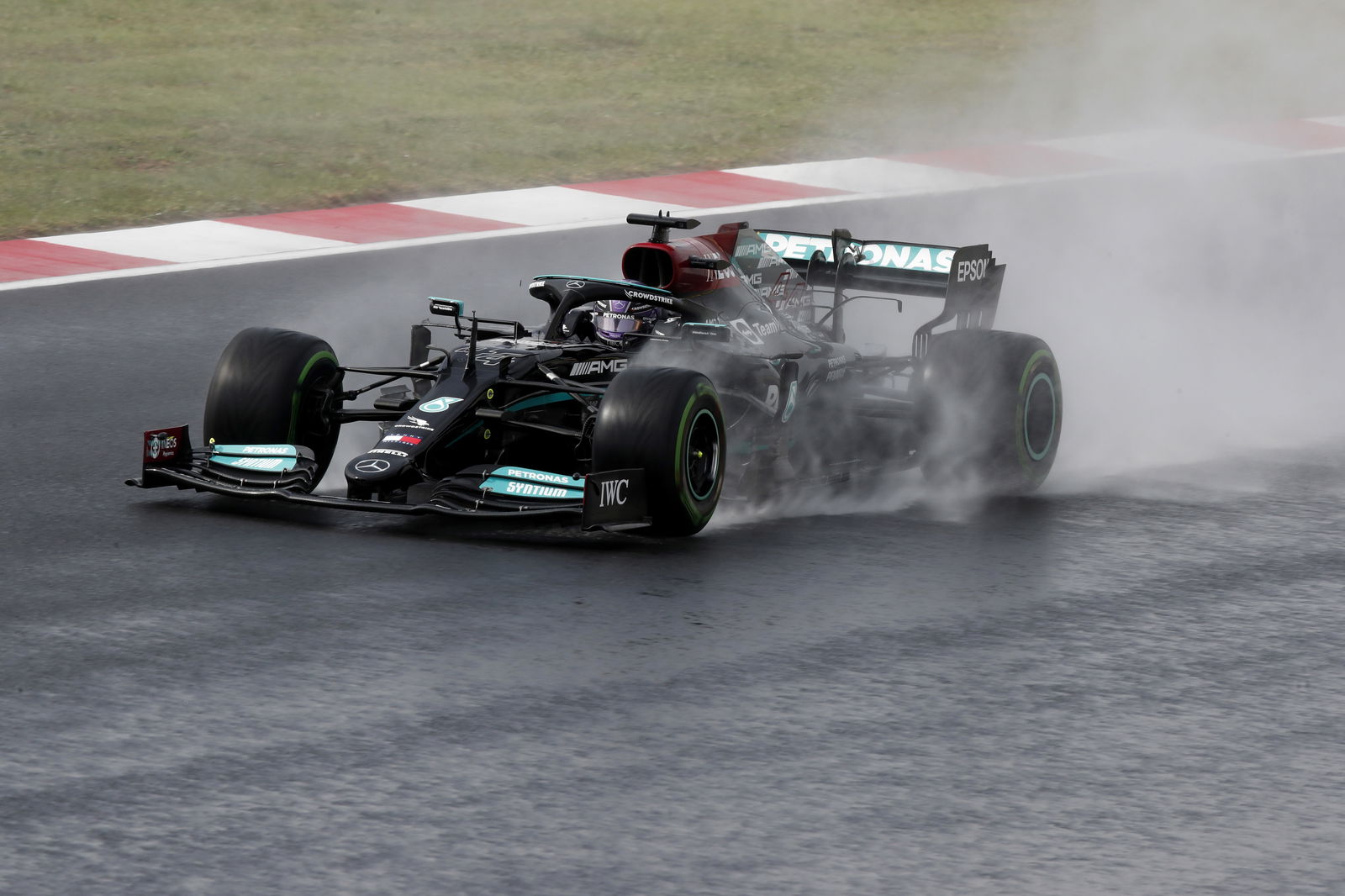 “Driver of the season” Verstappen has no obvious weakness - Perez
