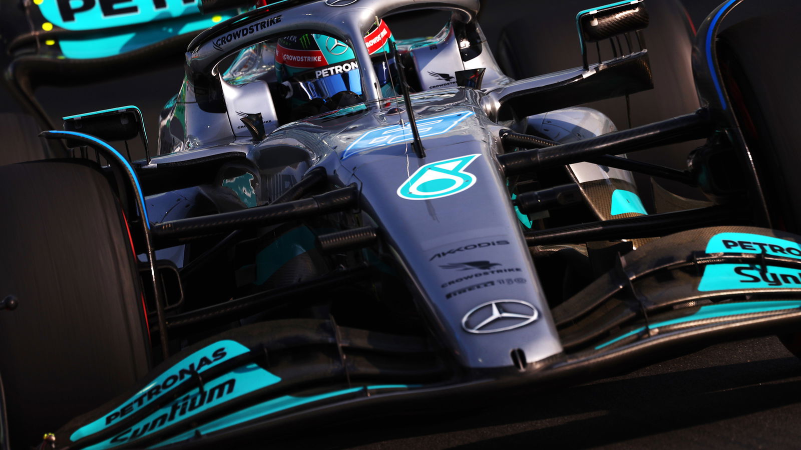 Russell has ‘every hope’ Mercedes can fight for F1 2023 title
