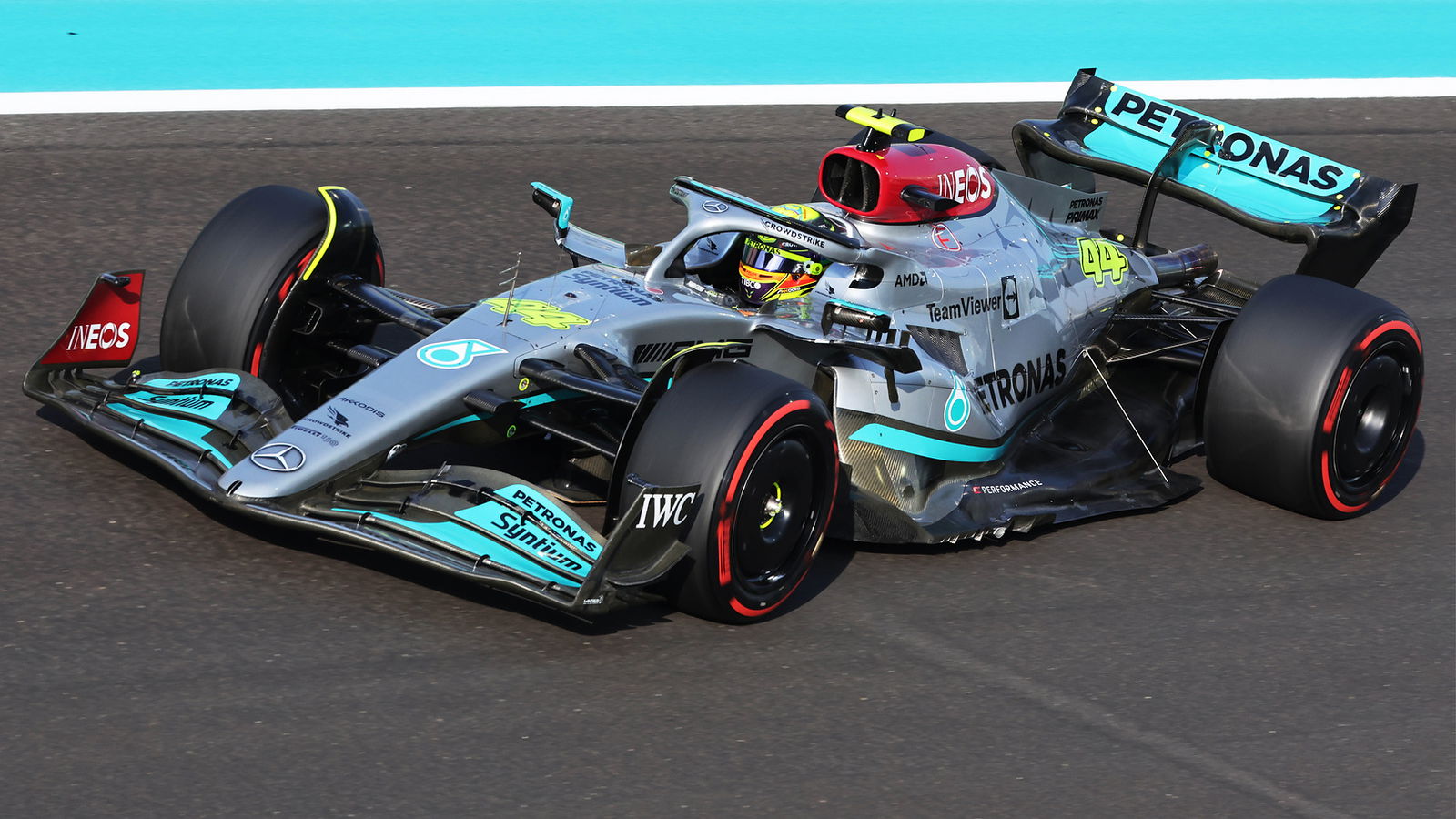 Hamilton ‘looking forward’ to never driving troubled Mercedes again