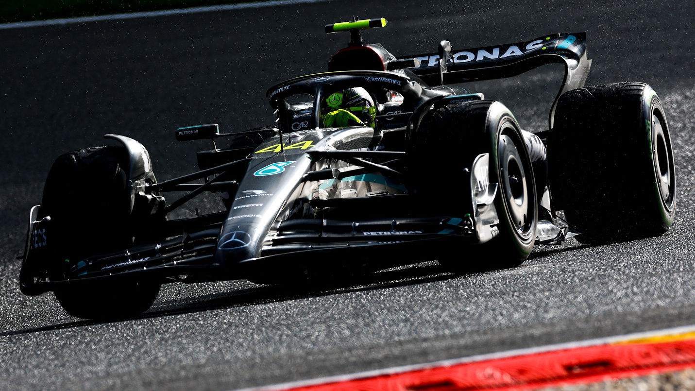 Mercedes were “too cautious” in performance v bouncing trade-off