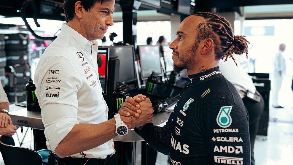 Tetap di Mercedes Wolff Ingin Kalahkan Red Bull Bersama Hamilton
