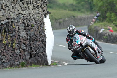 TT 2018: Dunlop clinches 17th win with Supersport success