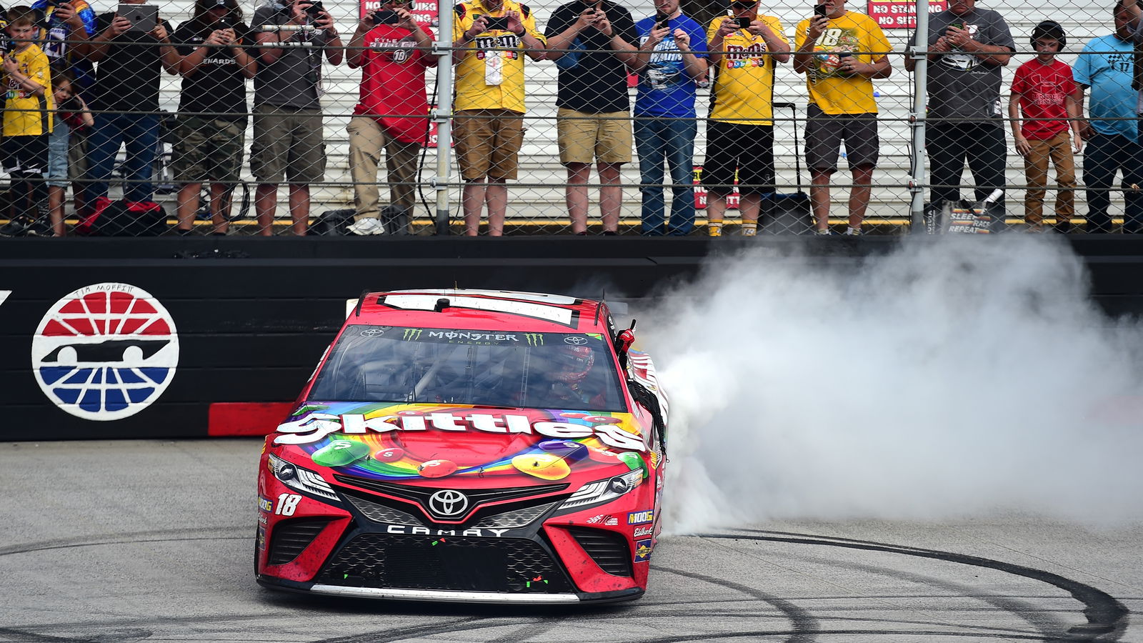 Food City 500 di Bristol Motor Speedway - Hasil Lengkap