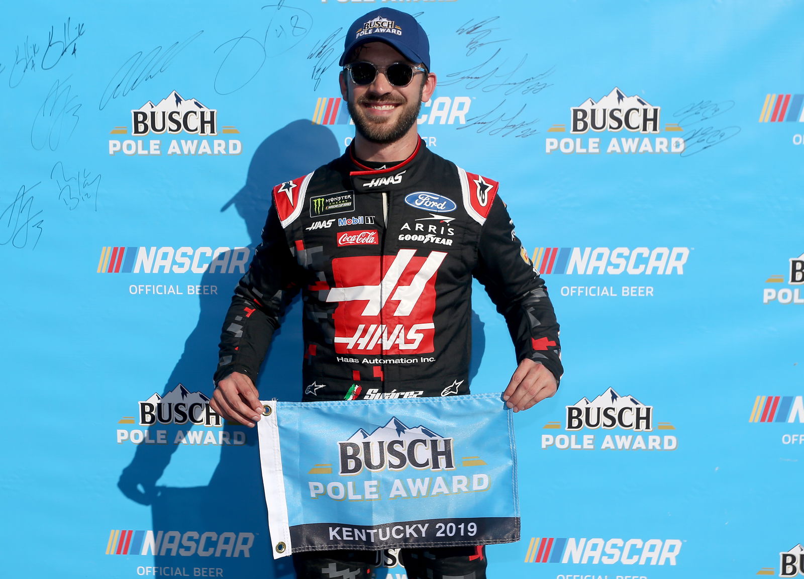 Kurt Busch victorious over brother Kyle in overtime finish at Kentucky