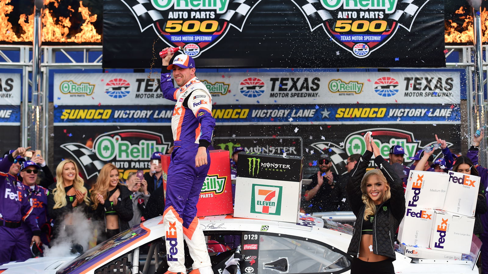 Denny Hamlin recovers to take Texas win