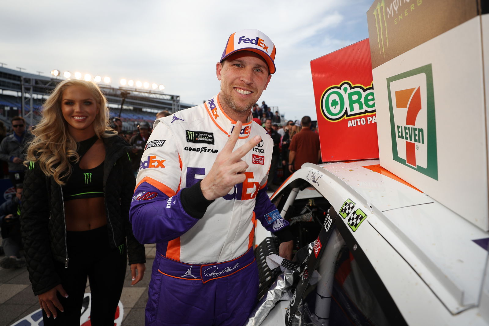 Denny Hamlin recovers to take Texas win