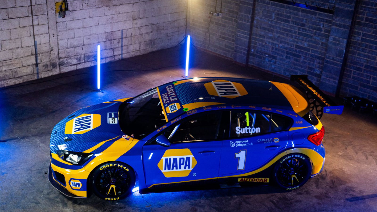 NAPA Racing unveils livery as Sutton looks to defend BTCC title in 2022