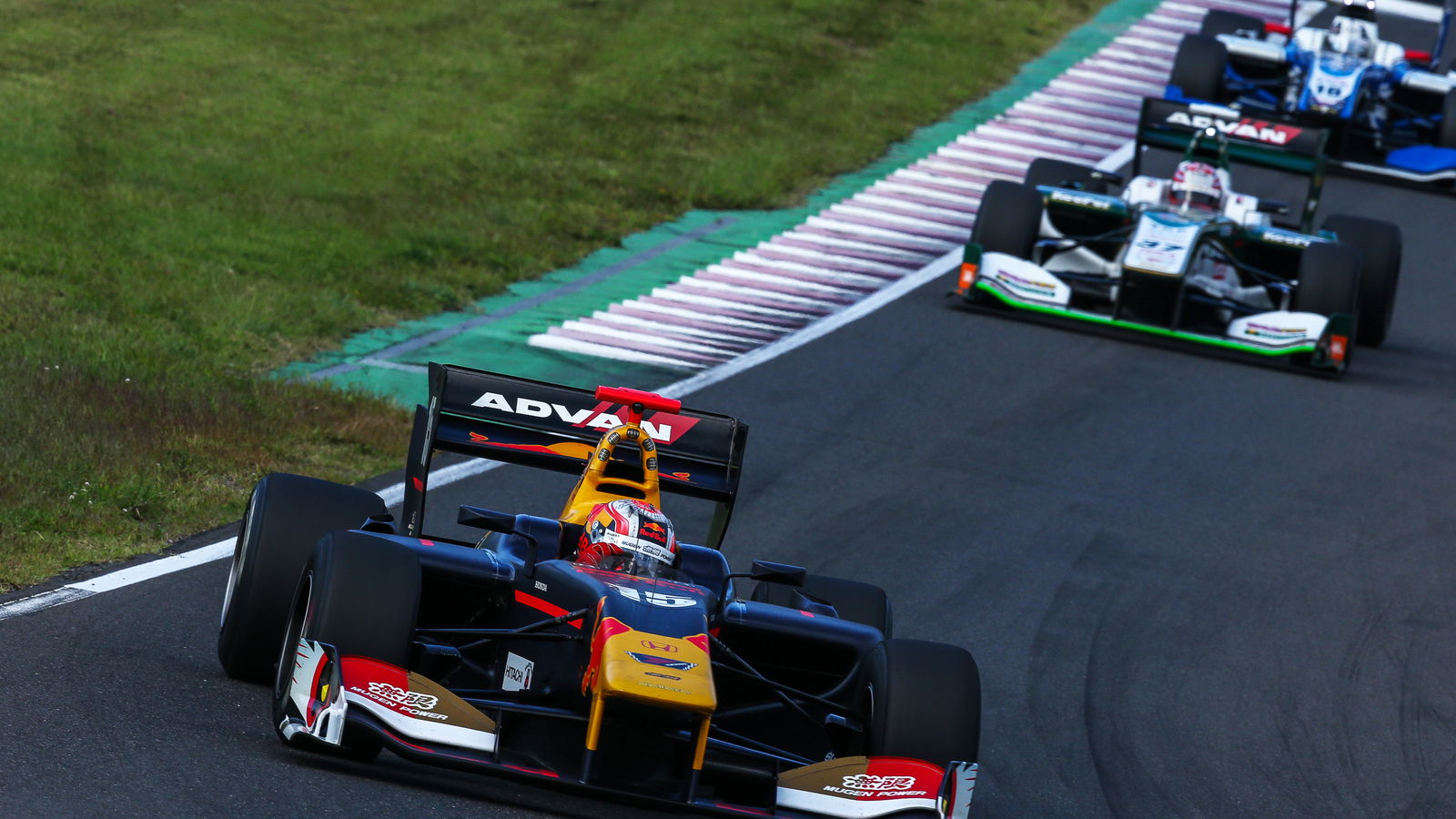 Gasly set for Super Formula title showdown after Sugo podium