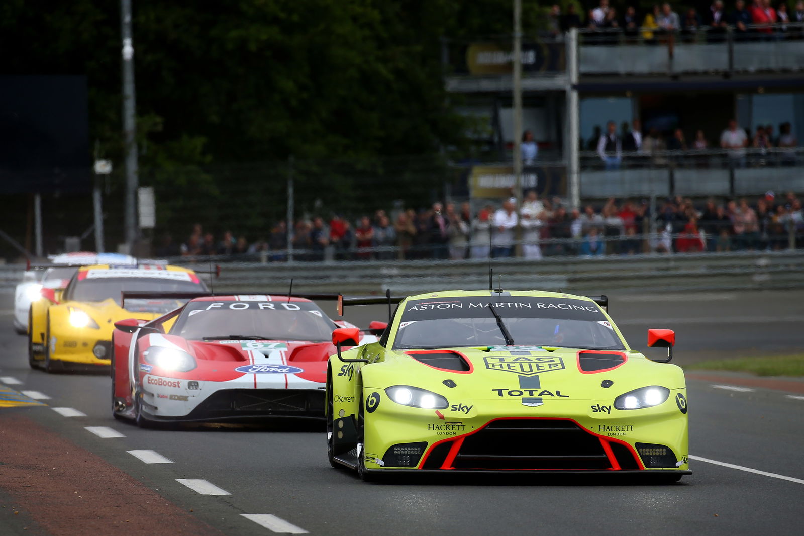 # 7 Toyota merebut kembali kepemimpinan saat malam tiba di Le Mans