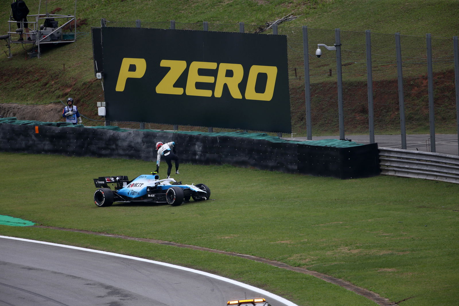 Engine shutdown caused Kvyat crash in Interlagos practice